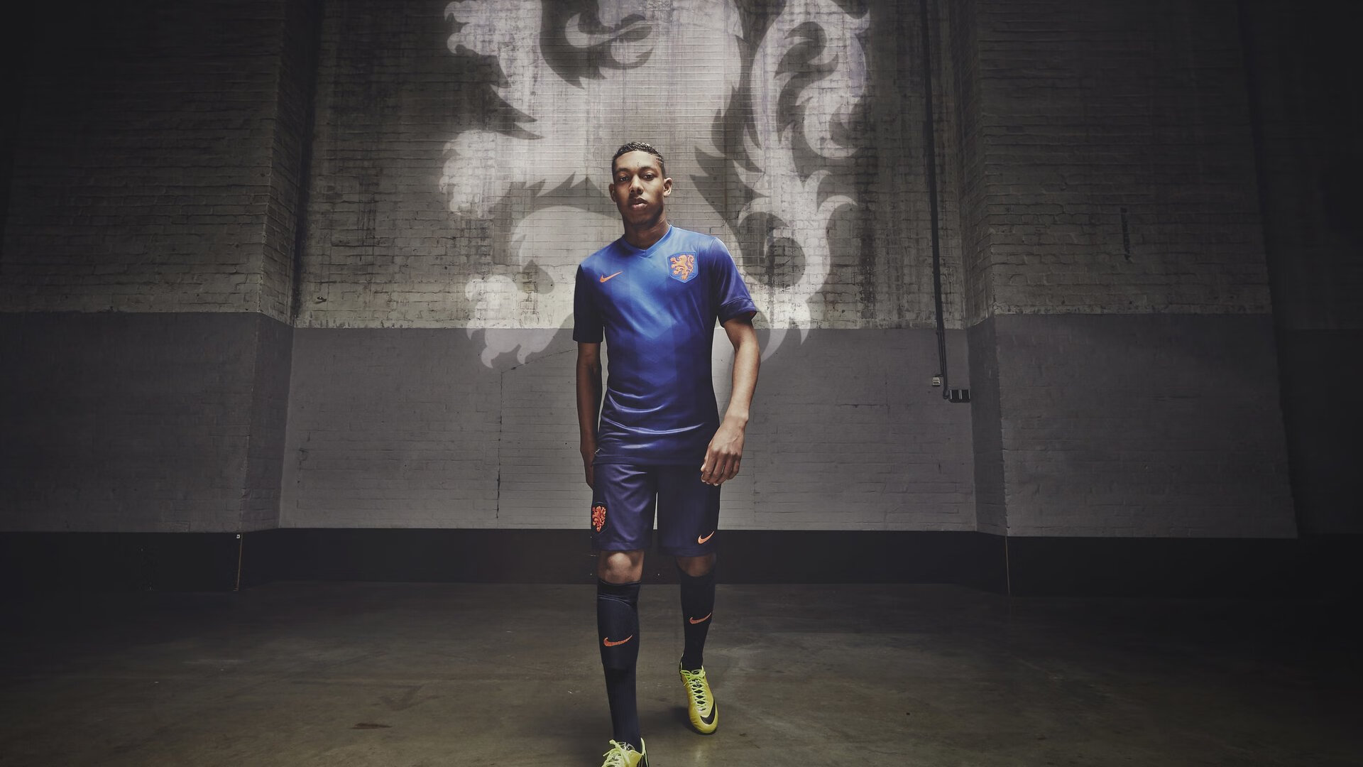 兰斯队员默契配合，连续得分，兰斯足球